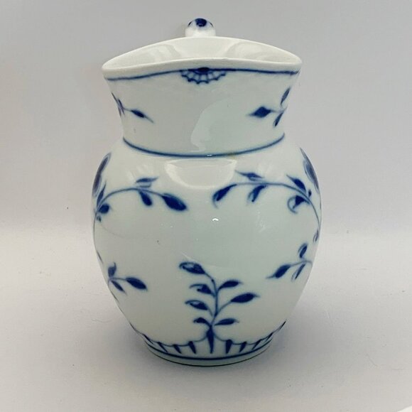 Vintage B&G Danmark Kubenhavn Blue & White Floral Porcelain Pitcher - Picture 3 of 9